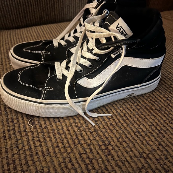 Black Vans - Picture 3 of 3